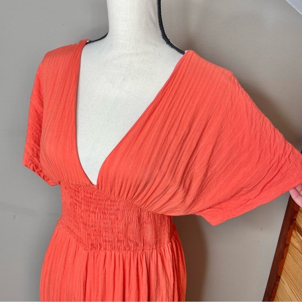 Lulu's Coral V-Neck Wide-Leg Smocked Jumpsuit - Picture 4 of 11